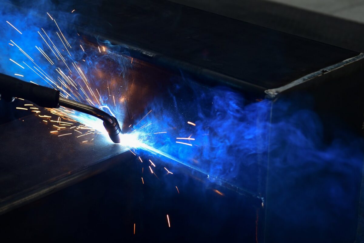 puyb hero metal fabrication welding event structures